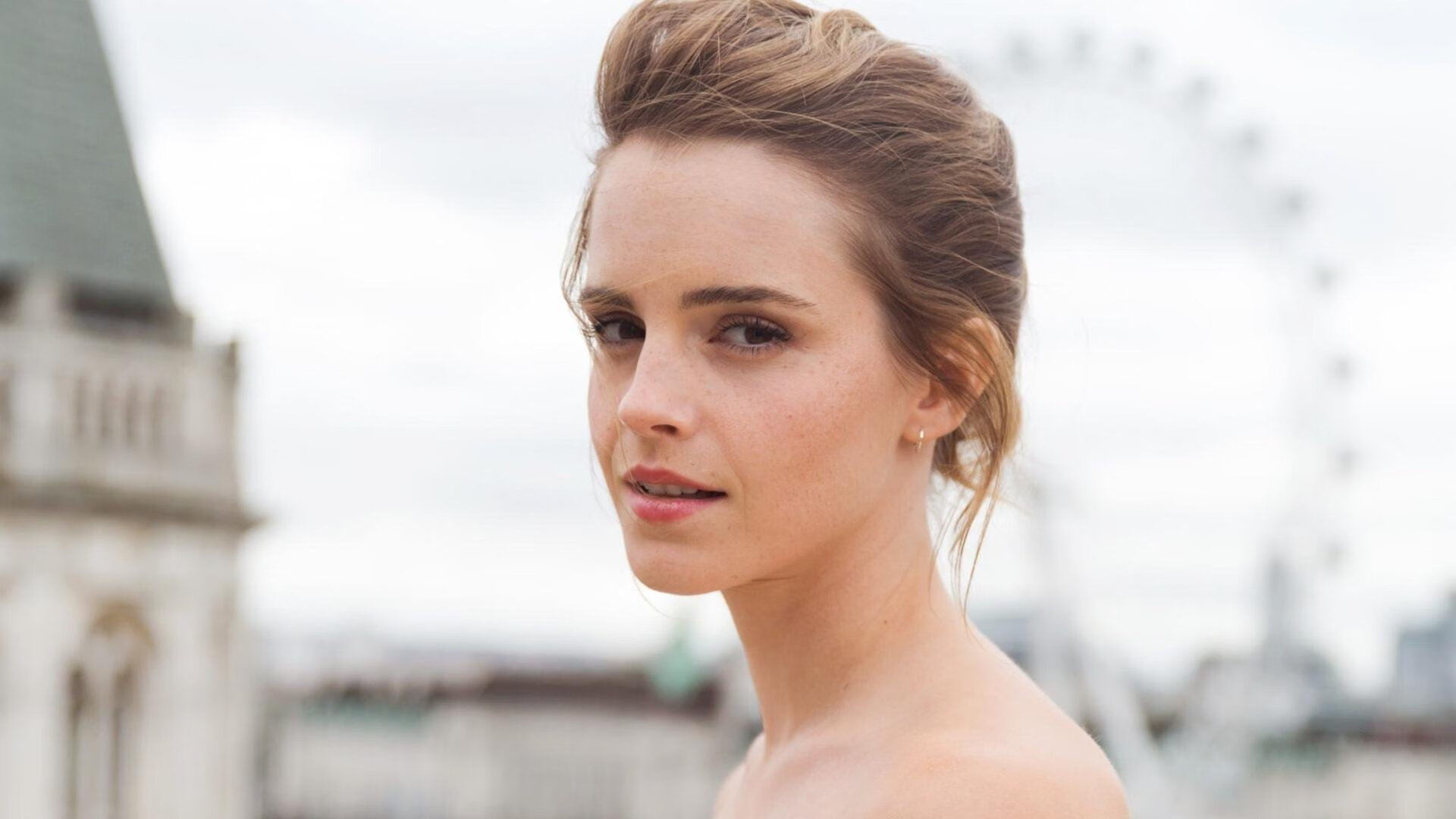 中超俱乐部区域分布密度研究，中超俱乐部价值