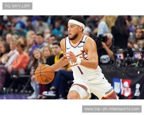 巴特勒伤退！库里284，勇士大胜太阳！穆迪爆发，布克384创纪录，库里vs特雷杨