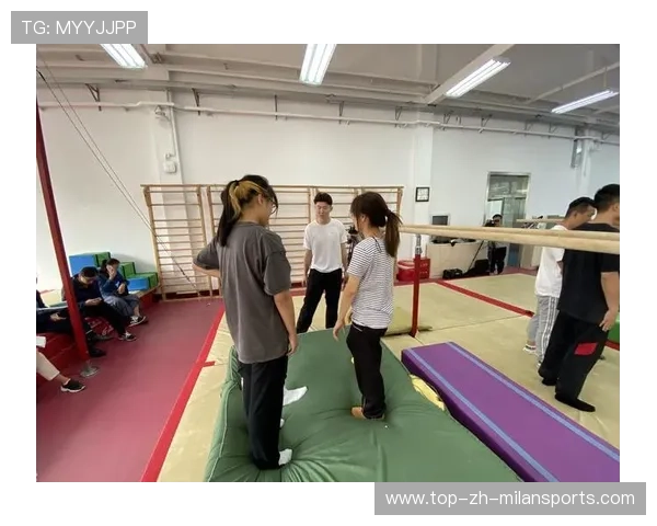 体操俱乐部举办教练公开课提升教练教学能力，体操队教练